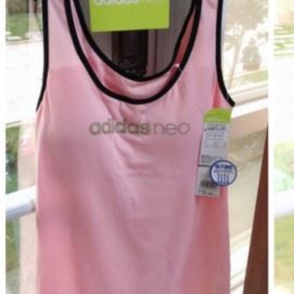 Adidas neo Japan bra top
